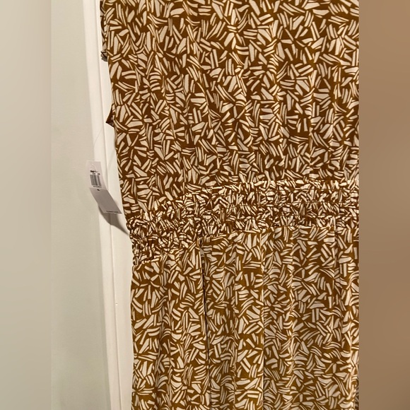 NWT Old Navy Size XL Tan Waist-Defined Sleeveless Tie-Shoulder Mesh Mini Dress - Picture 15 of 15